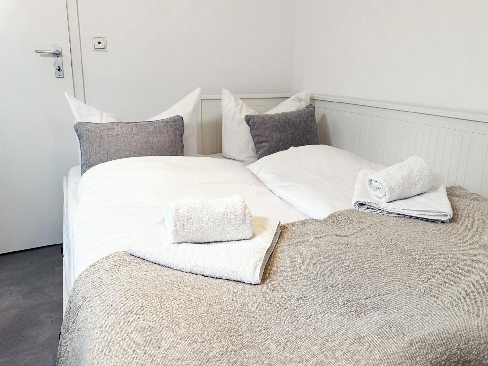 Preiswertes Mini-Appartement Ideal Fuer Eine Nacht Scharbeutz Exteriör bild